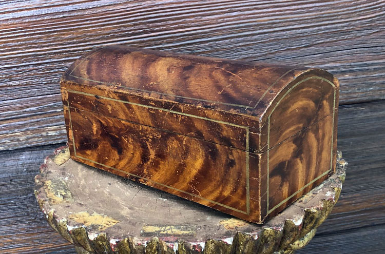 Grain Painted Dome Top Trunk