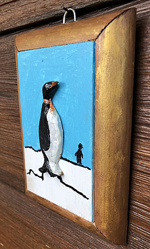 Small Emperor Penguin Carving